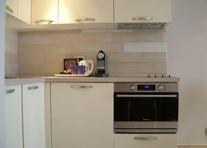 D'elsa アパートホテル 3*