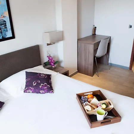 D'elsa Жуан-ле-Пен