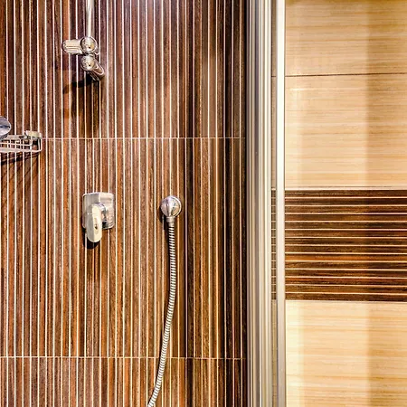 D'elsa 3* ז'ואן-לה-פינס