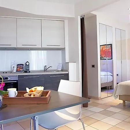 Résidence D'elsa Appart hôtel Juan-les-Pins