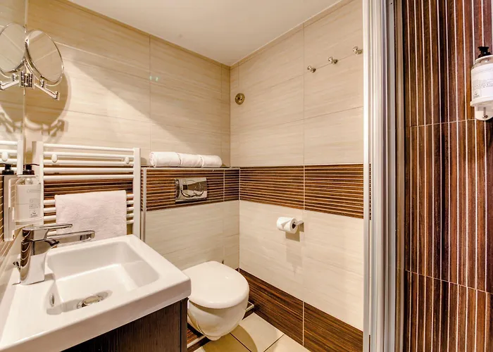 D'elsa Apart Otel Juan-les-Pins